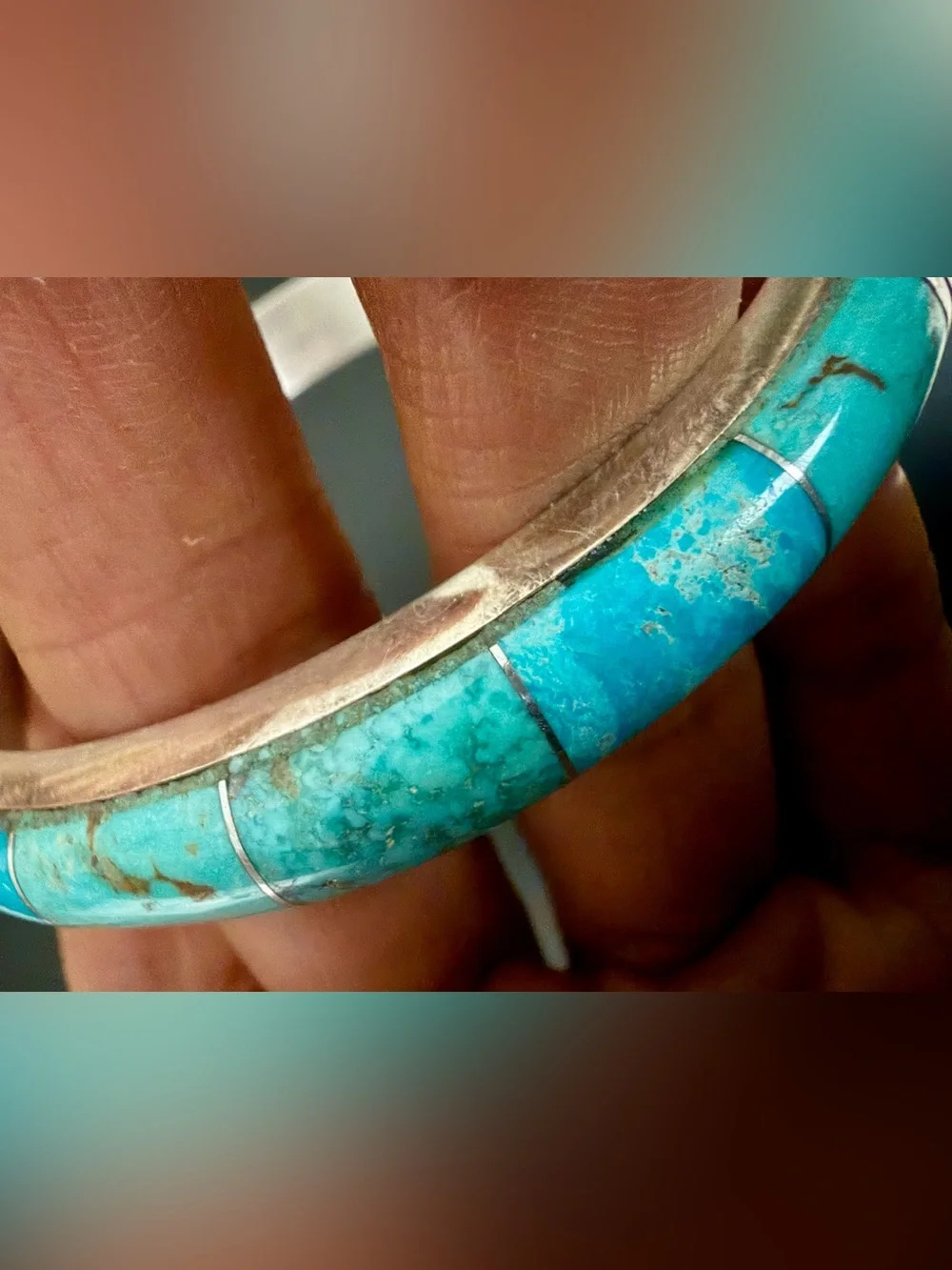VINTAGE JAY KING (DTR) STERLING SILVER GENUINE TURQUOISE INLAY BANGLE BRACELET